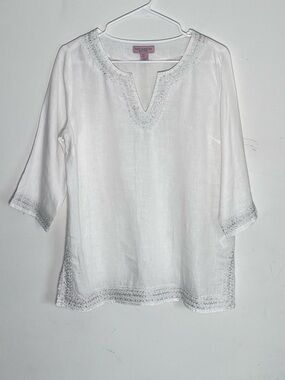 Saint Tropez West White 100% Linen Tunic with Embroidered Silver Accents